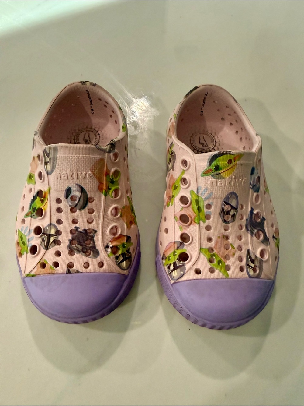Native x Star Wars Girls Jefferson Slip-On Shoes in Size C4